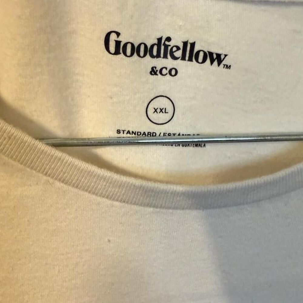 Poolside Graphic Tee - Picture 3 of 4
